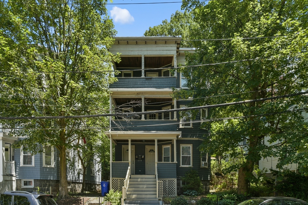 58 Forest Hills St 2