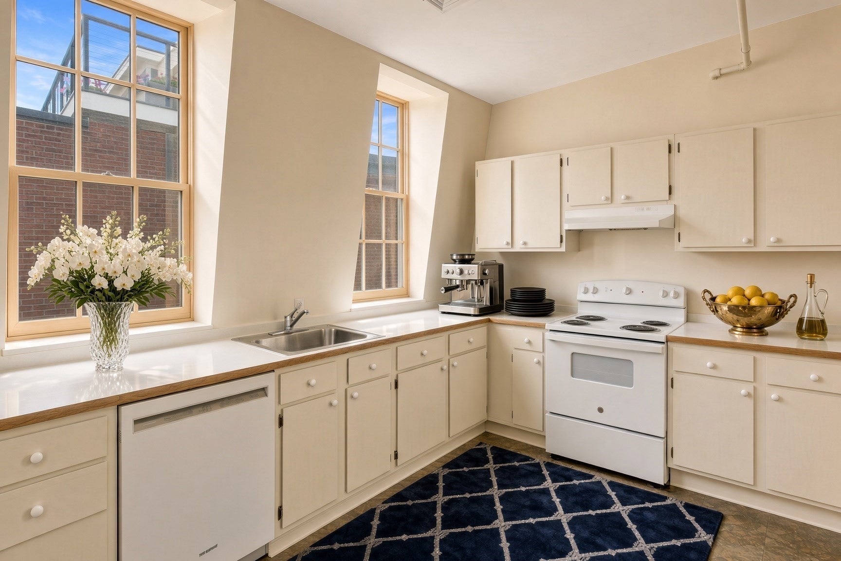 19-23 Pleasant St #508, Newburyport, MA Photo #8