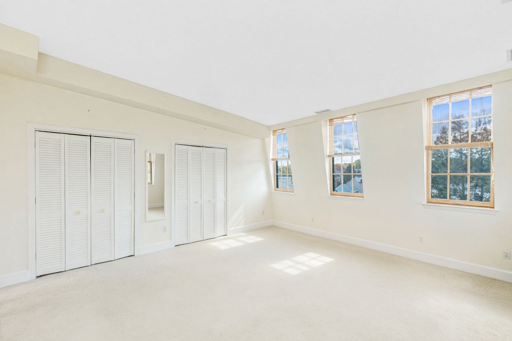19-23 Pleasant St #508, Newburyport, MA Photo #15