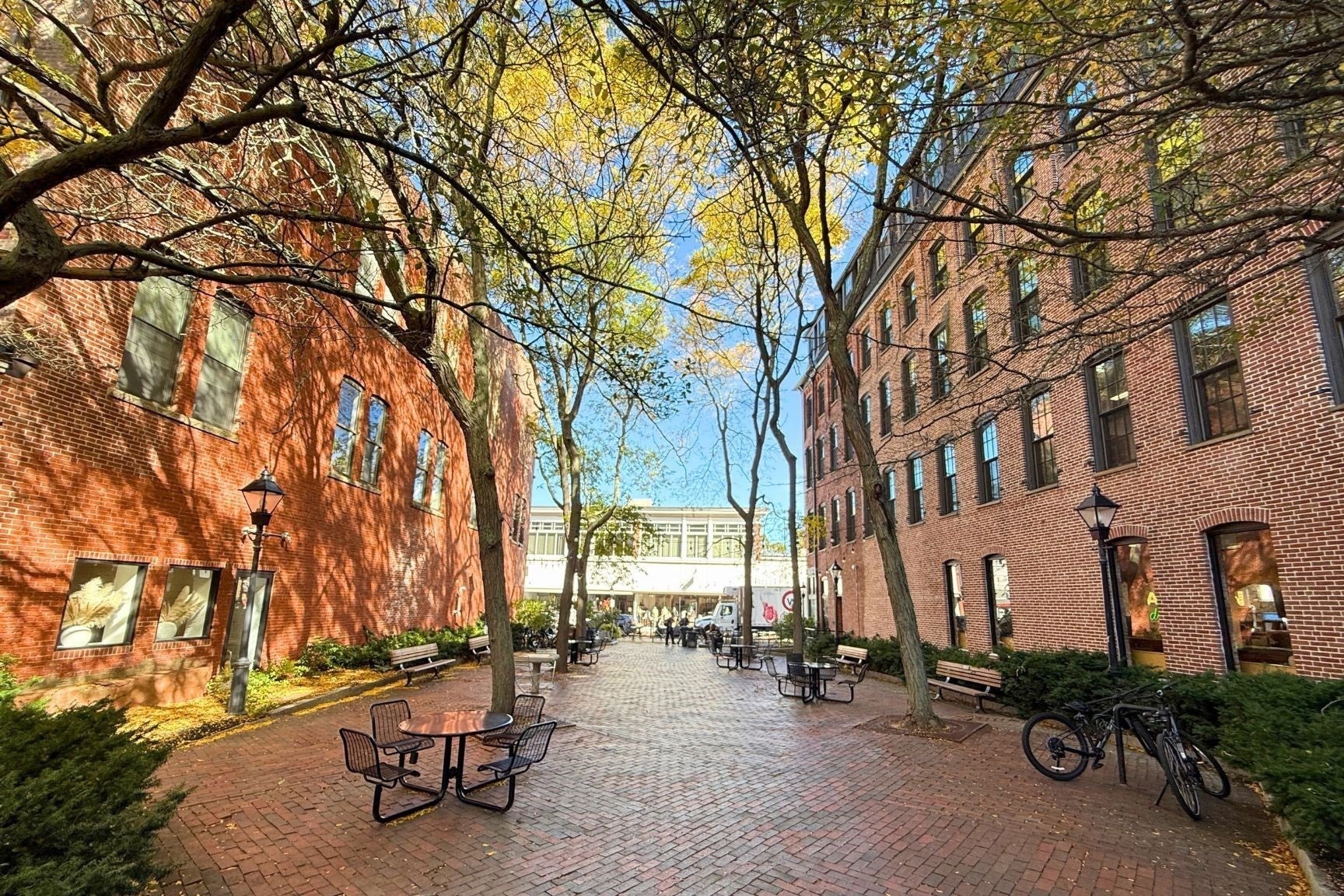 19-23 Pleasant St #508, Newburyport, MA Photo #1