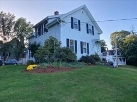 872 Main St. 1 Reading MA 01867