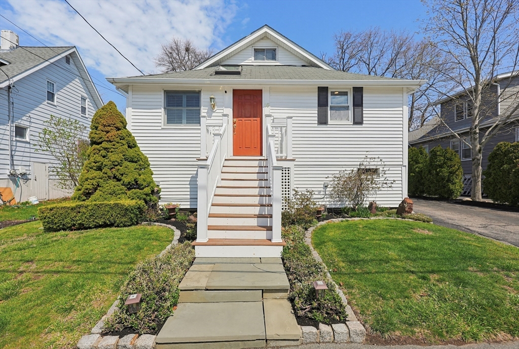 16 Coolidge Ave
