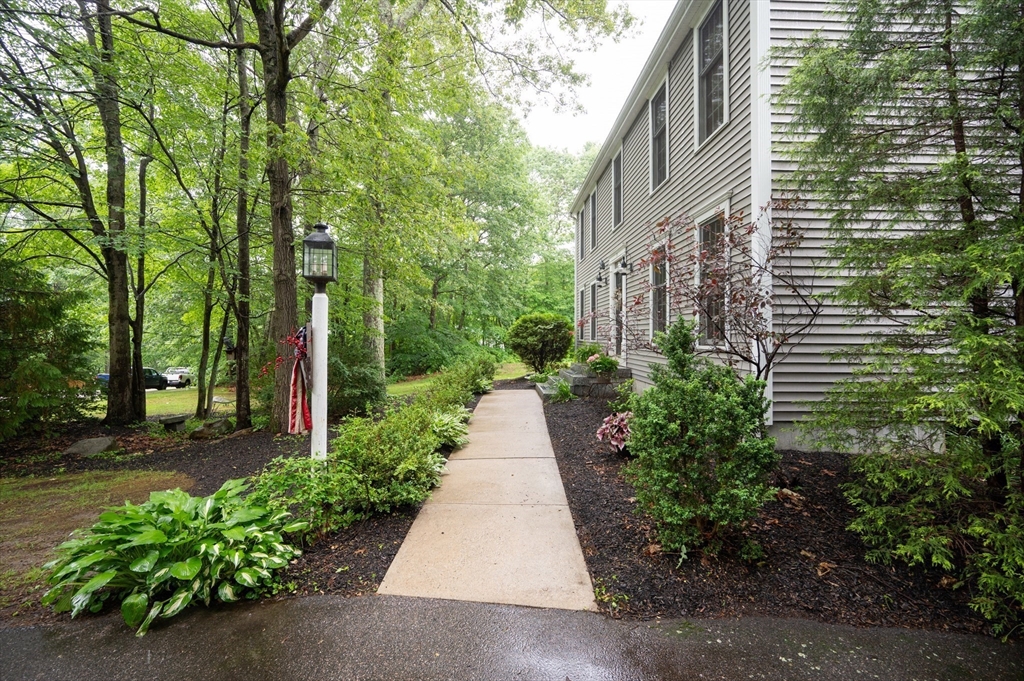 15 Crestwood Drive