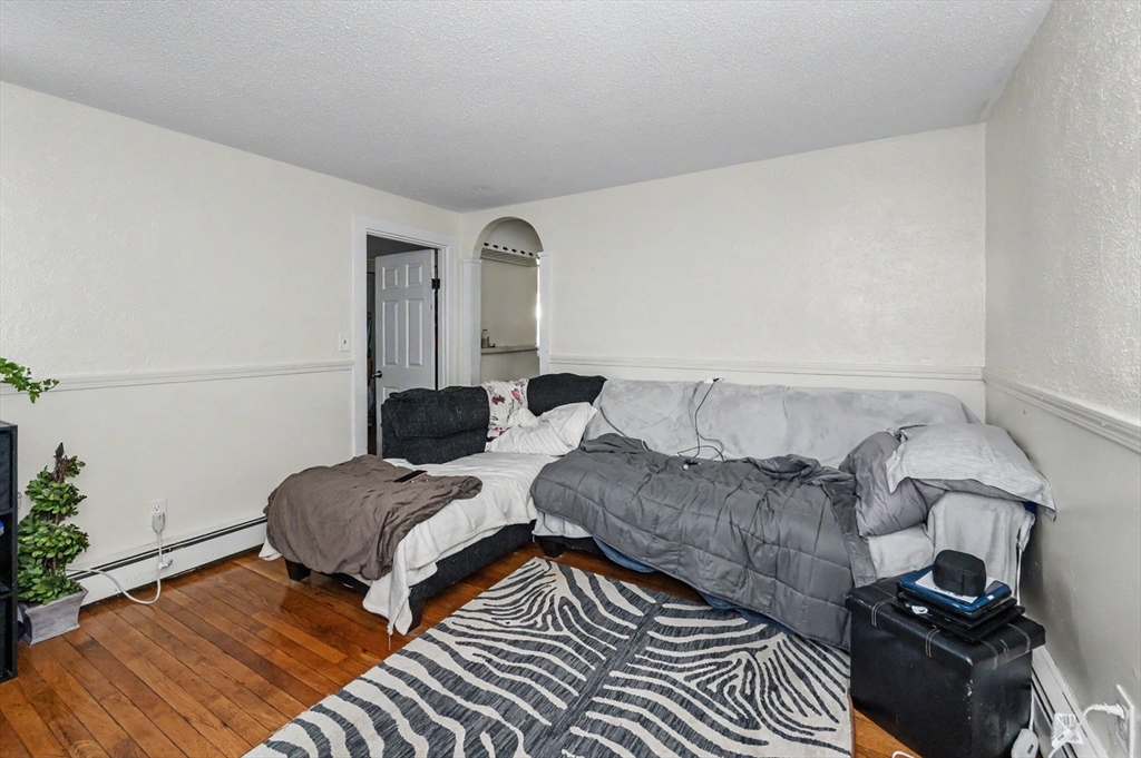 492 Fletcher St