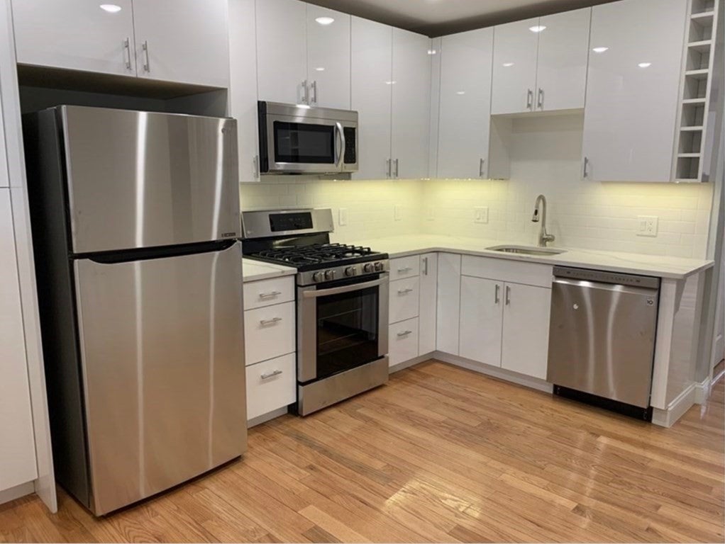 Photo of 6 Shelby St, Boston, MA