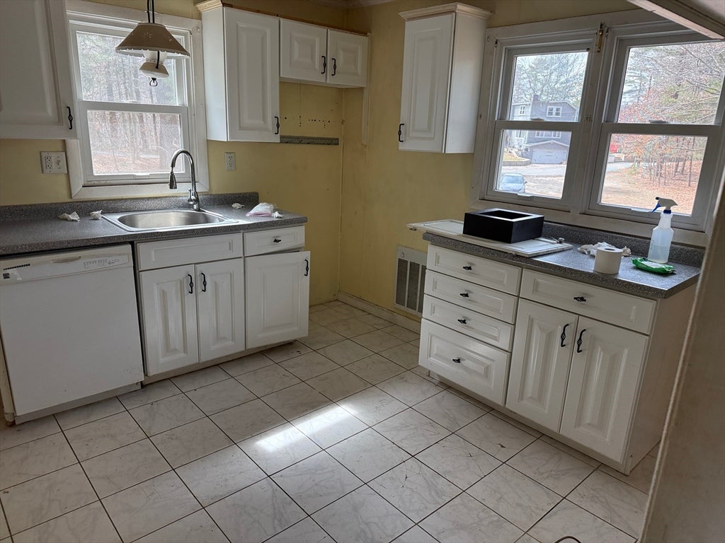 63 Suomi Rd, Pembroke, MA, 63 Suomi Rd, Pembroke, MA Photo #16