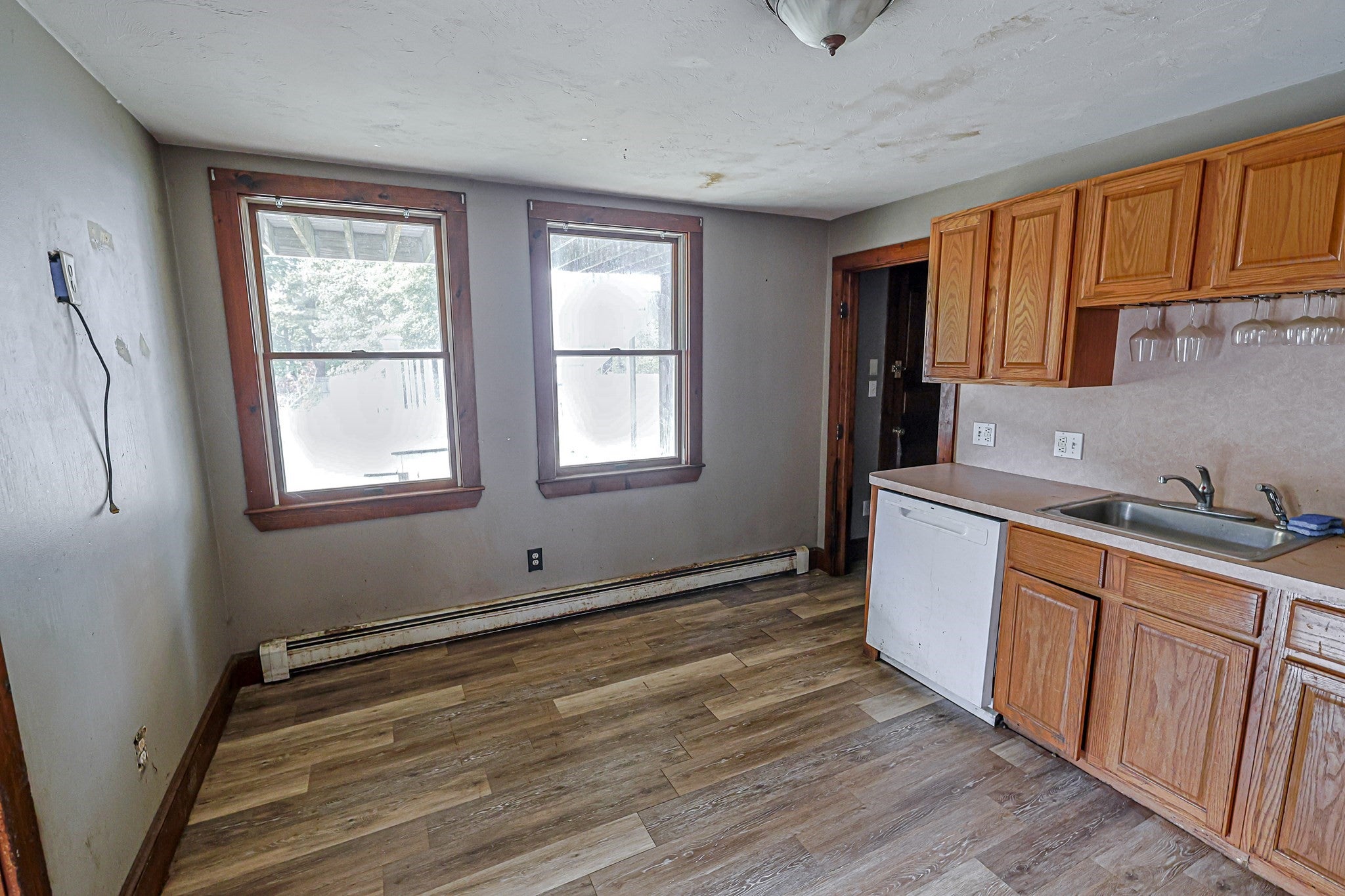 208 Railroad ST, Abington, MA, 208 Railroad ST, Abington, MA Photo #12