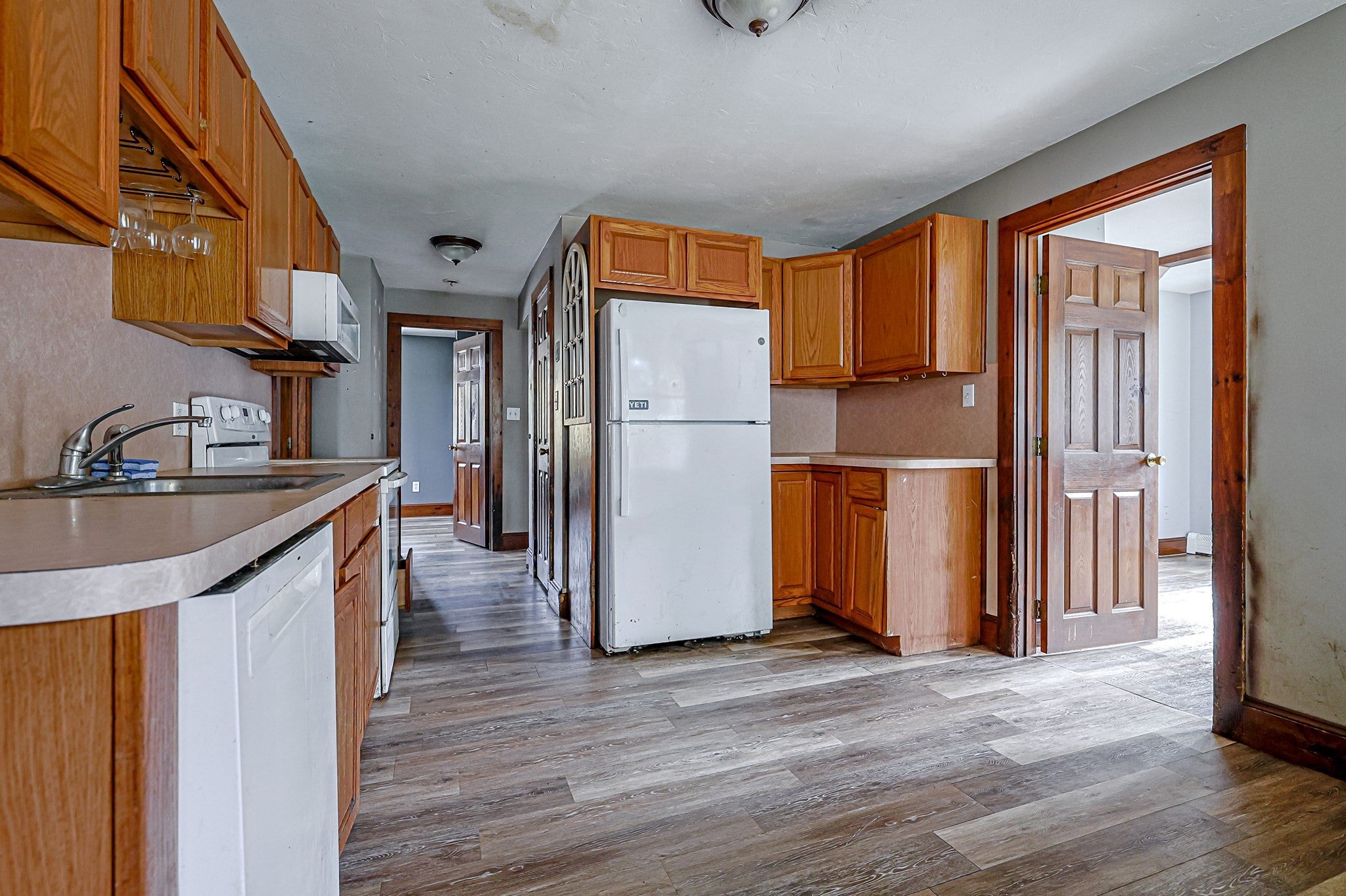 208 Railroad ST, Abington, MA, 208 Railroad ST, Abington, MA Photo #11