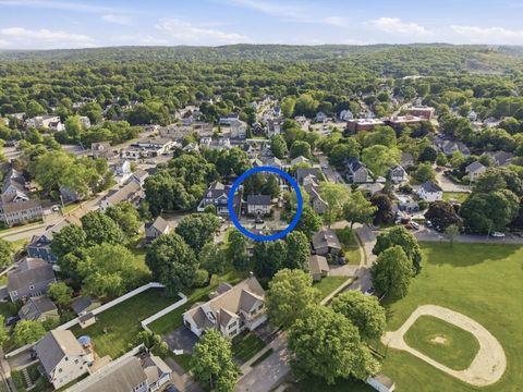 Photo of 23 Shepard Ct #U23, Winchester, MA 01890 (MLS # 73530920)