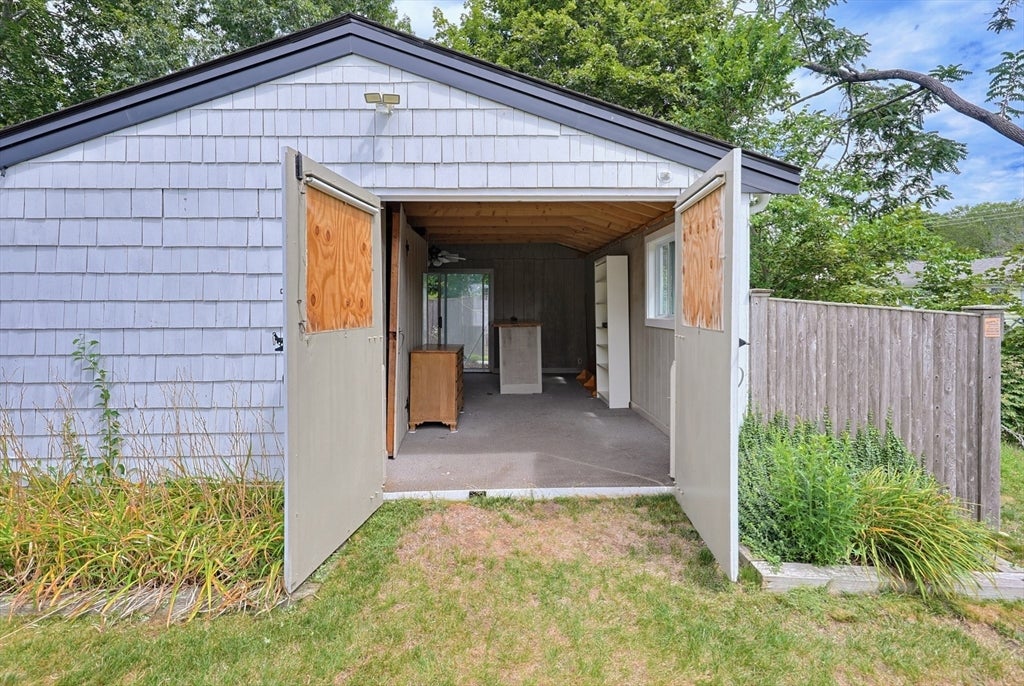 404 Park St, Stoughton, MA, 404 Park St, Stoughton, MA Photo #27