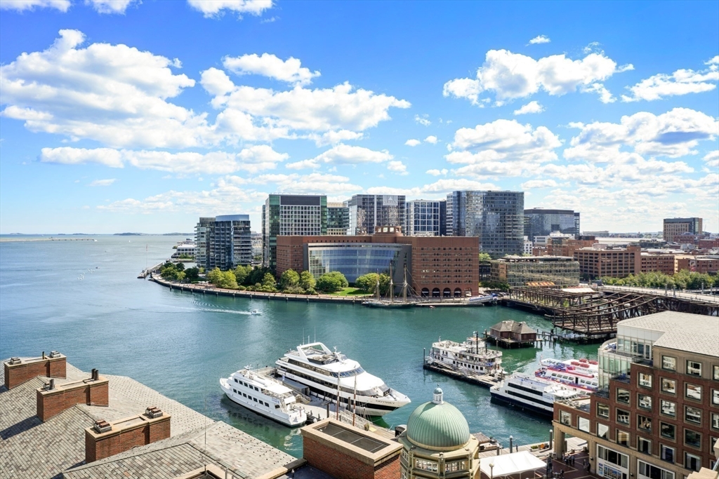 10 Rowes Wharf #1201 Floor 12