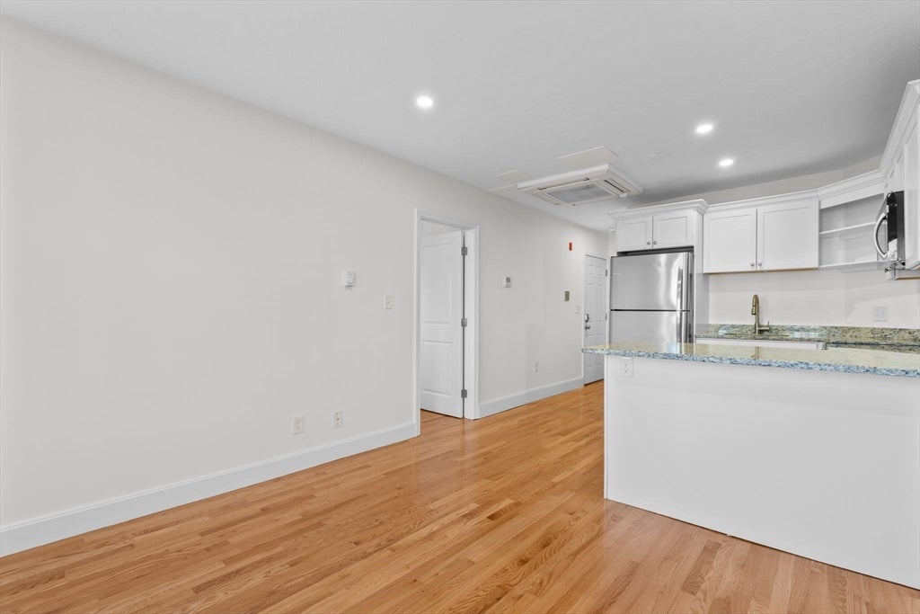 754 Huntington Ave #5, Boston, MA Photo #4