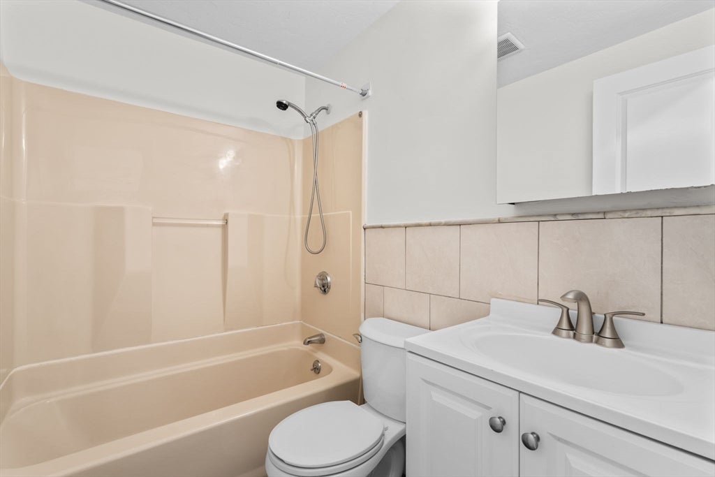 754 Huntington Ave #5, Boston, MA Photo #7