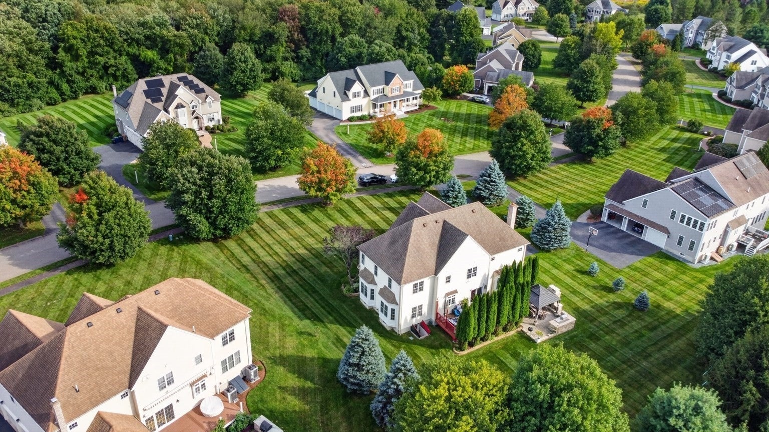4 Iarussi Way, Medway, MA, 4 Iarussi Way, Medway, MA Photo #12