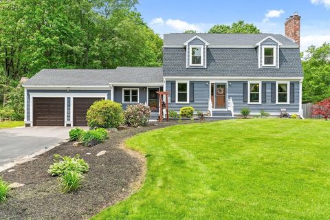906 Clark St Gardner MA 01440