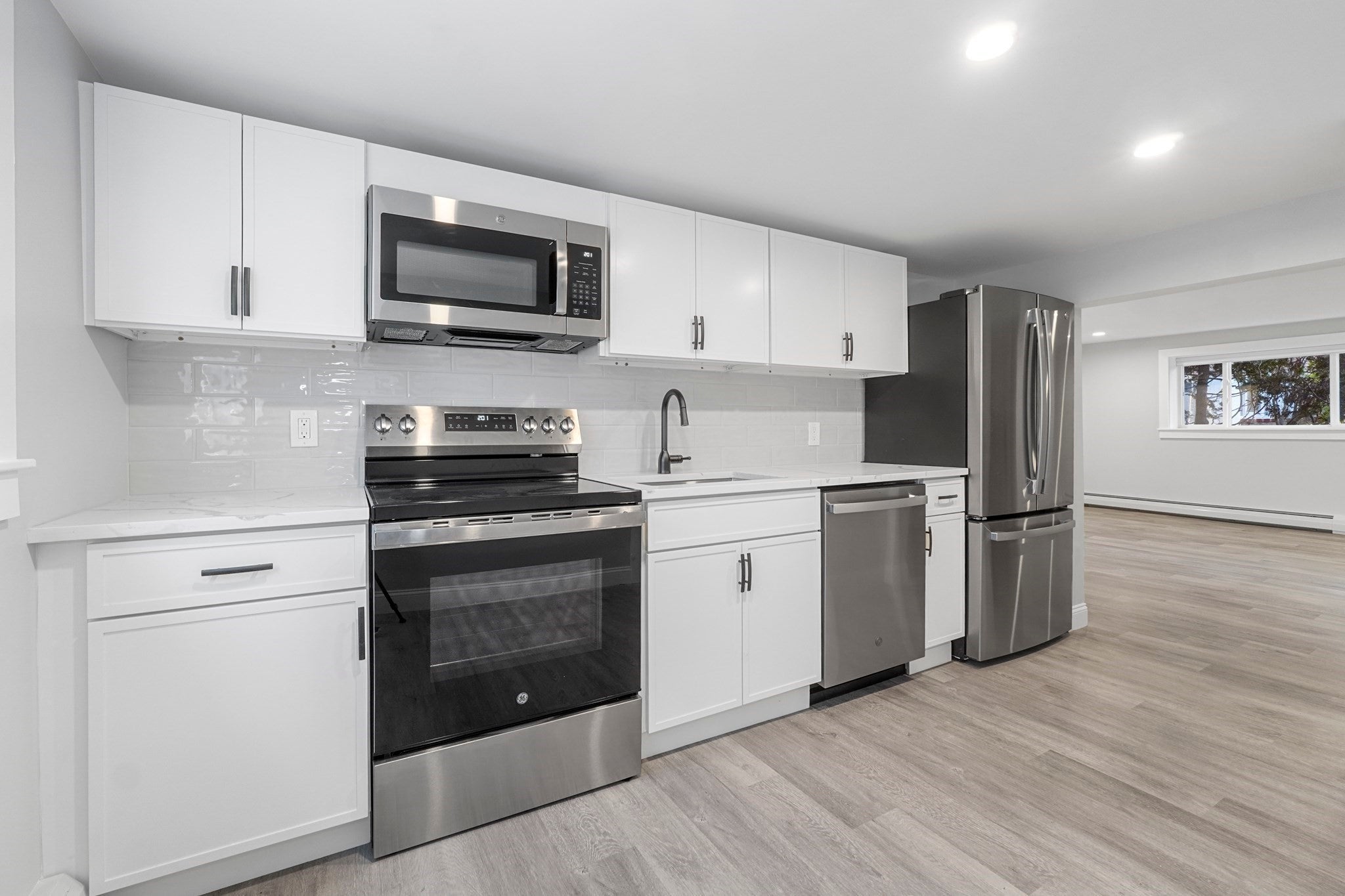 42 Bryon Rd 2
