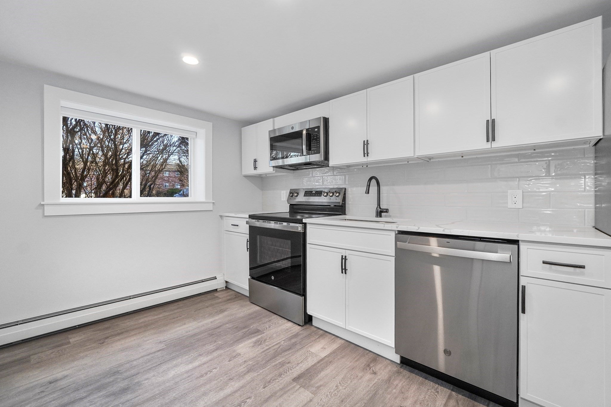 42 Bryon Rd 2