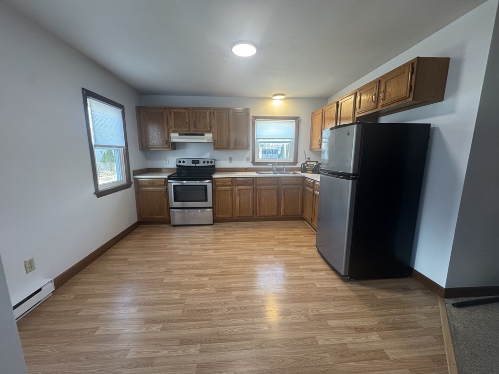 156 Barrows St 1