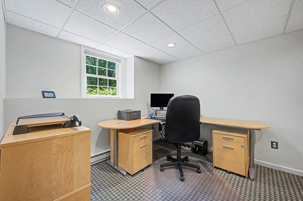 8 Erika Dr, Hopkinton, MA Photo #32