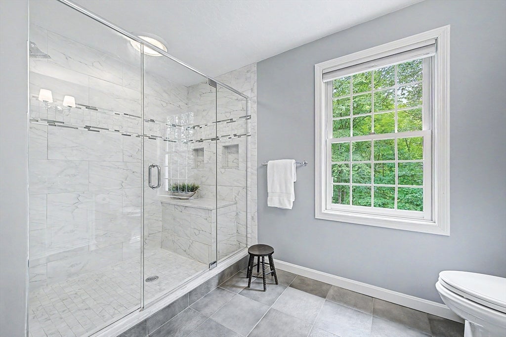 8 Erika Dr, Hopkinton, MA Photo #22
