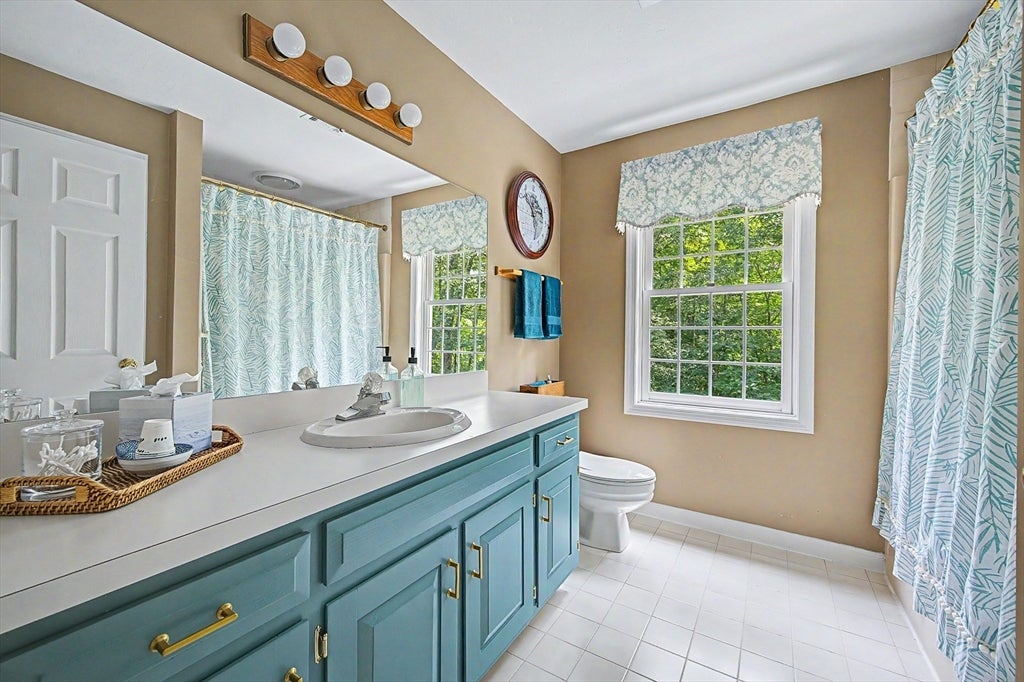 8 Erika Dr, Hopkinton, MA Photo #27