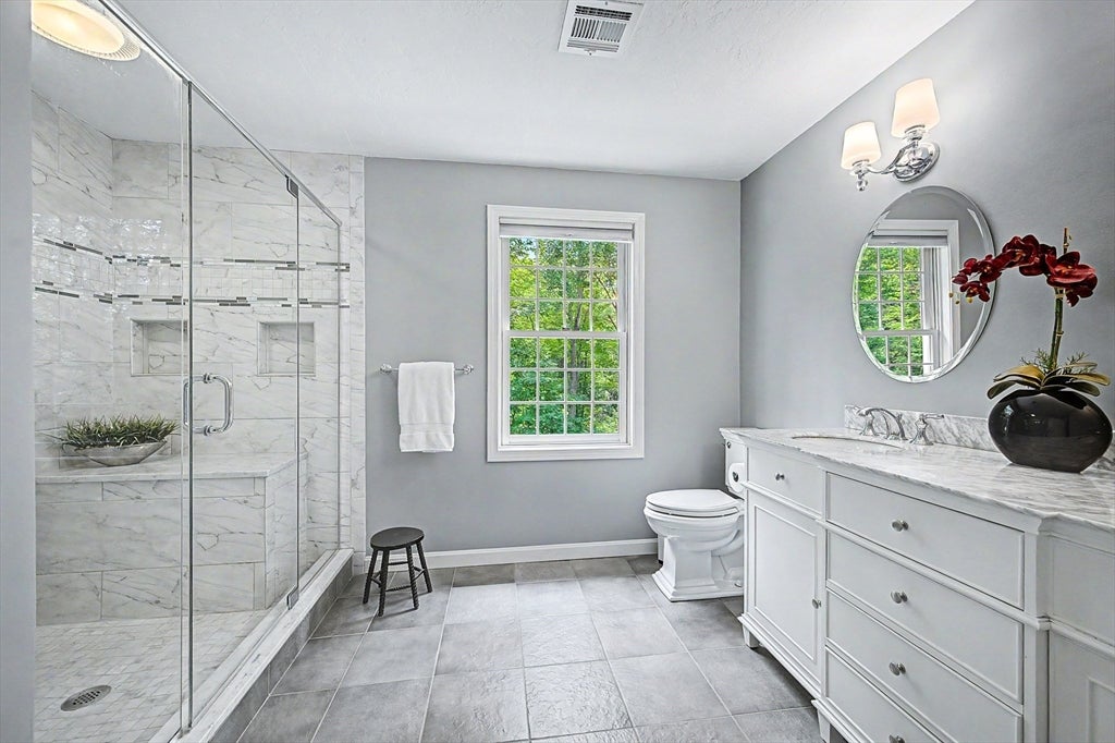 8 Erika Dr, Hopkinton, MA Photo #21