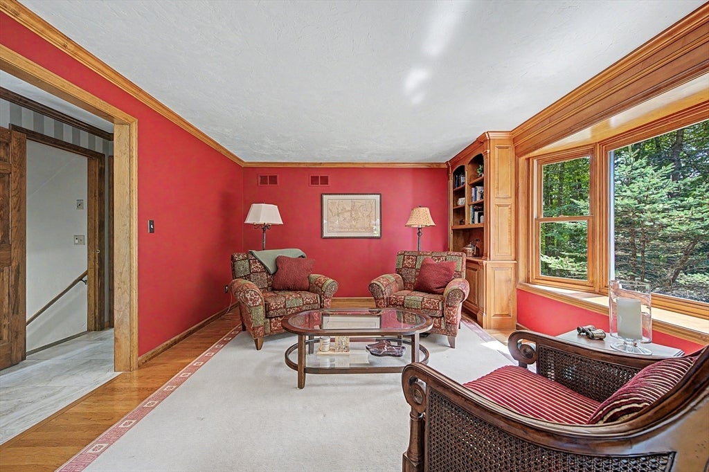 8 Erika Dr, Hopkinton, MA Photo #18