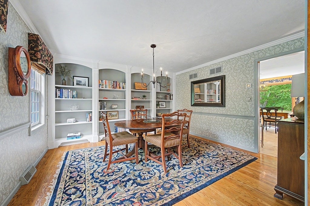 8 Erika Dr, Hopkinton, MA Photo #14