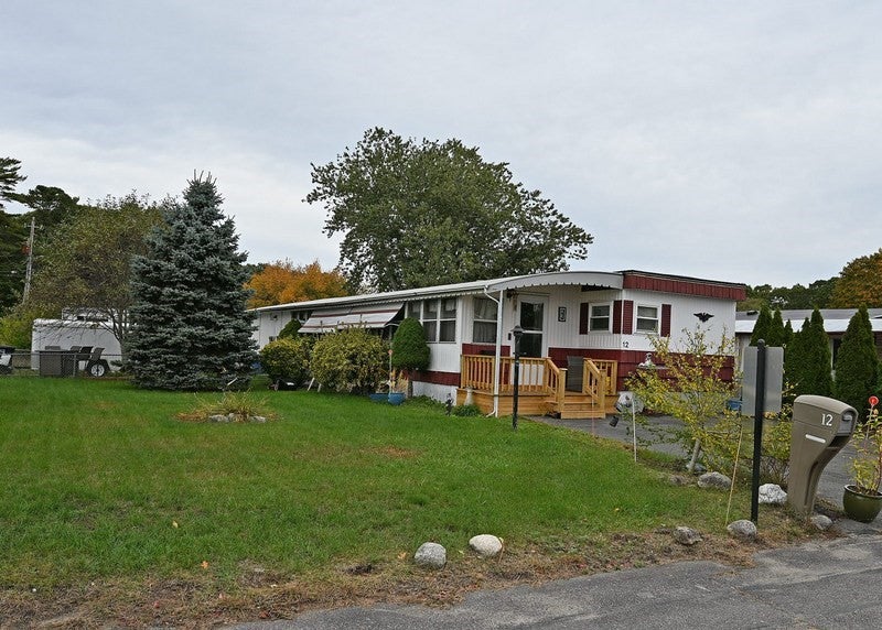 12 Madeline Street, Wareham MA 02538