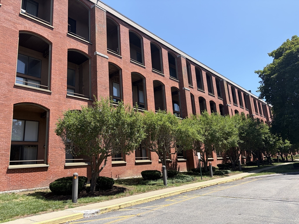 96 Old Colony Avenue #131, Taunton, MA, 96 Old Colony Avenue #131, Taunton, MA Photo #2