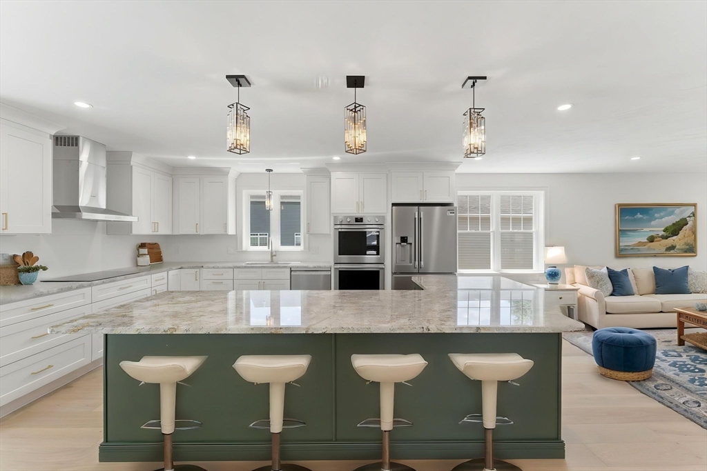 36 Colonial Rd.