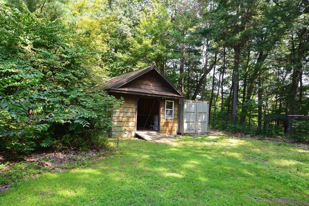 120 Woodcliff Dr