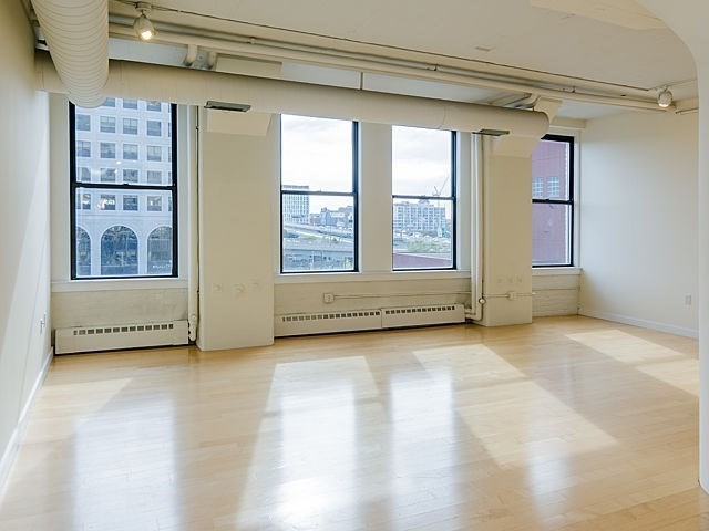 210 South Street 4-4