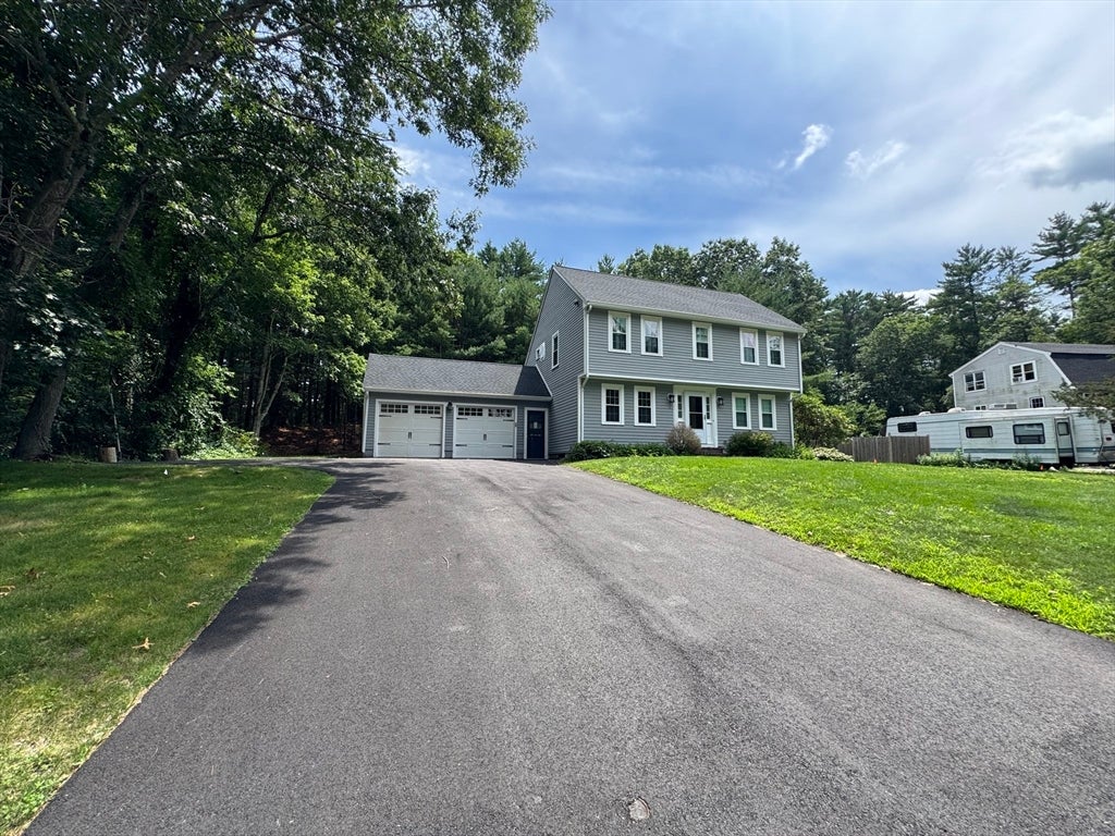 18 Silver Lake Dr