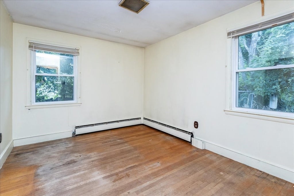 292 Oak St, Methuen, MA, 292 Oak St, Methuen, MA Photo #22