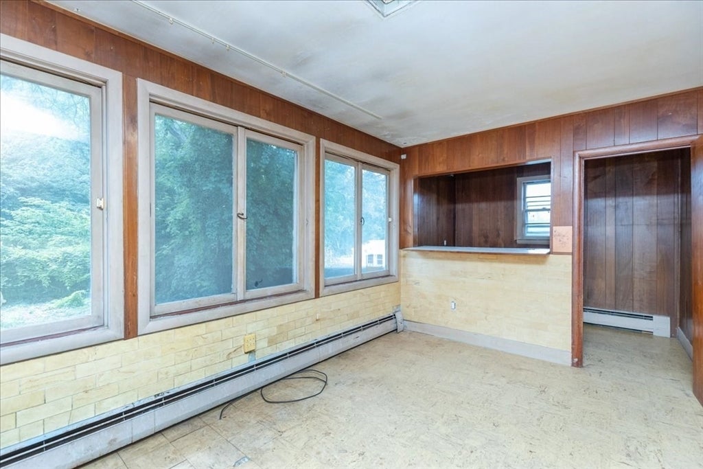 292 Oak St, Methuen, MA, 292 Oak St, Methuen, MA Photo #16
