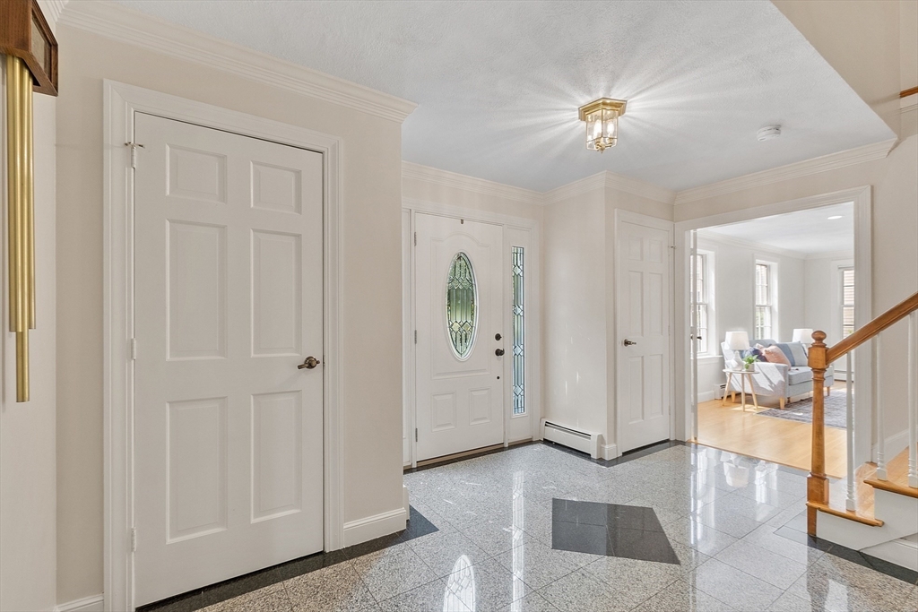 54 Kara Dr