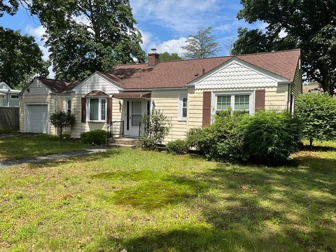 21 Wilson St Seekonk MA 02771