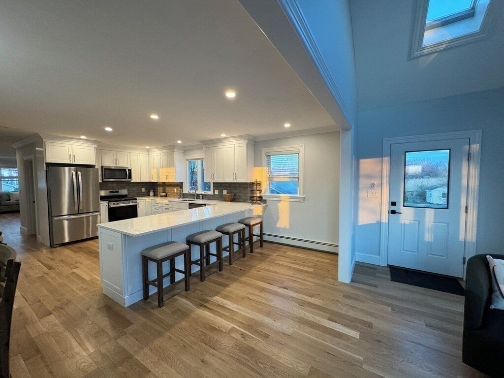317 Plymouth Ave Winter Rental Ave, Marshfield, MA, 317 Plymouth Ave Winter Rental Ave, Marshfield, MA Photo #4