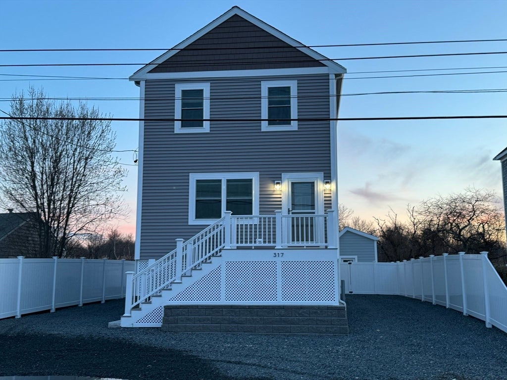 Photo of 317 Plymouth Ave   Winter Rental Ave, Marshfield, MA