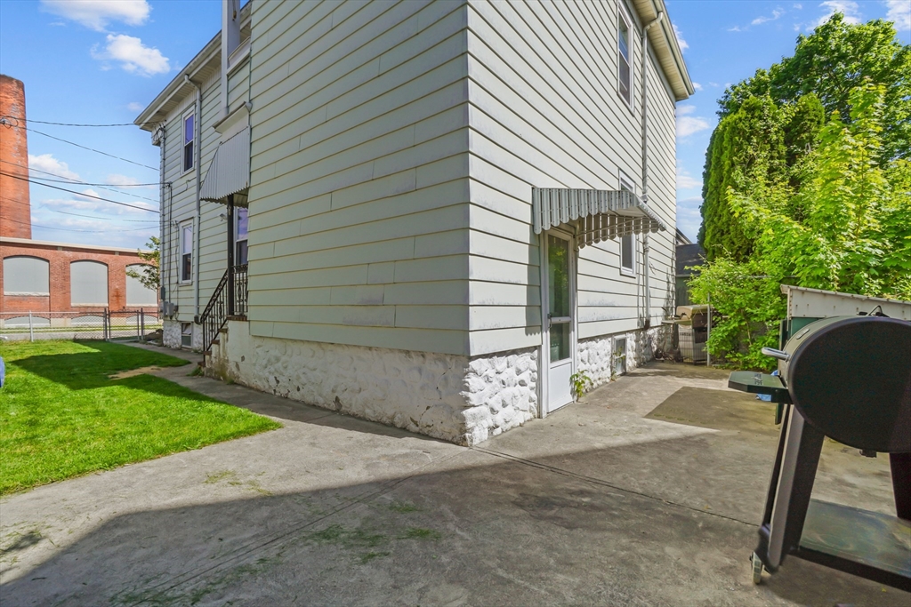 47-49 Edison St