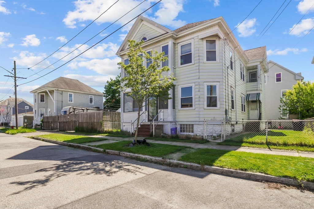47-49 Edison St
