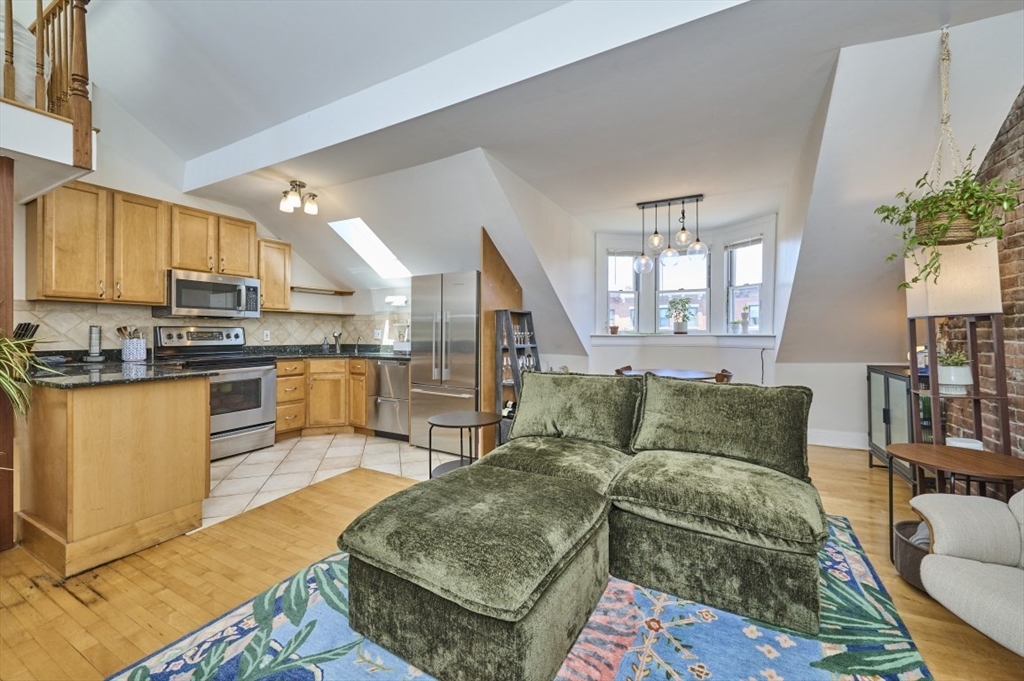 683 Massachusetts Ave. 5