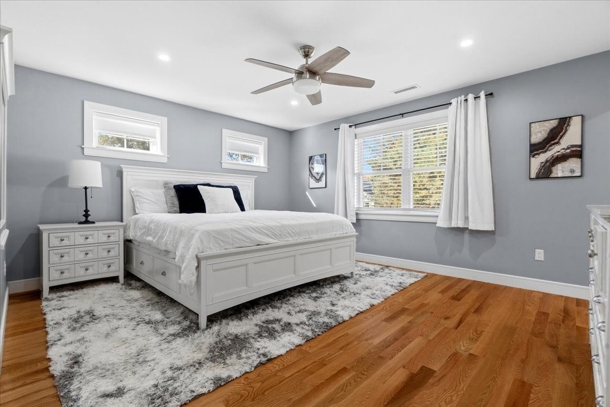 33 Peirce Street #1, Waltham, MA Photo #21