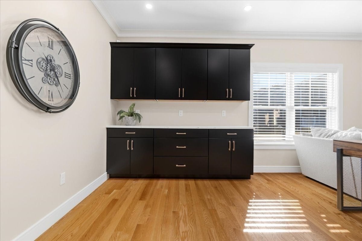 33 Peirce Street #1, Waltham, MA Photo #12