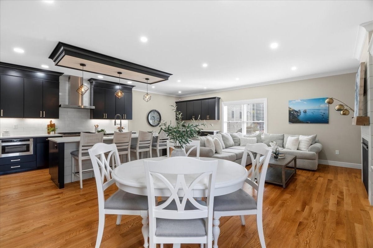 33 Peirce Street #1, Waltham, MA Photo #15
