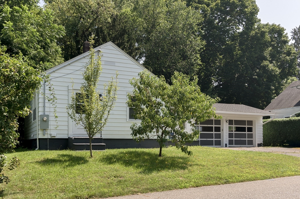 69 Aspen St