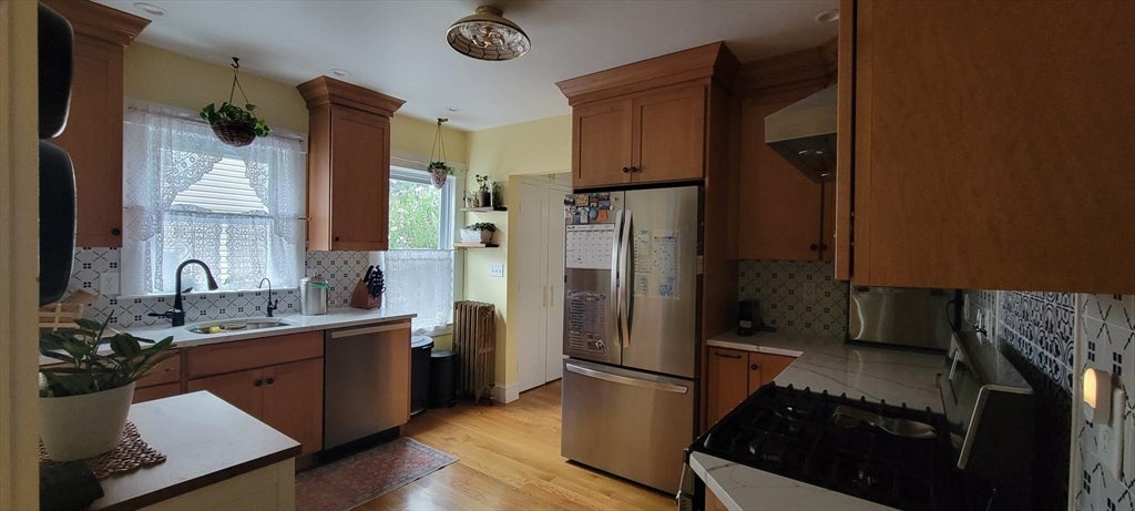 Click for 26 Owencroft Rd #1, Boston, MA slideshow