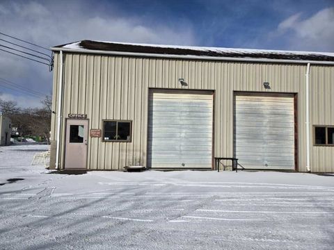 85 Rayber Road A & B Orleans MA 02653