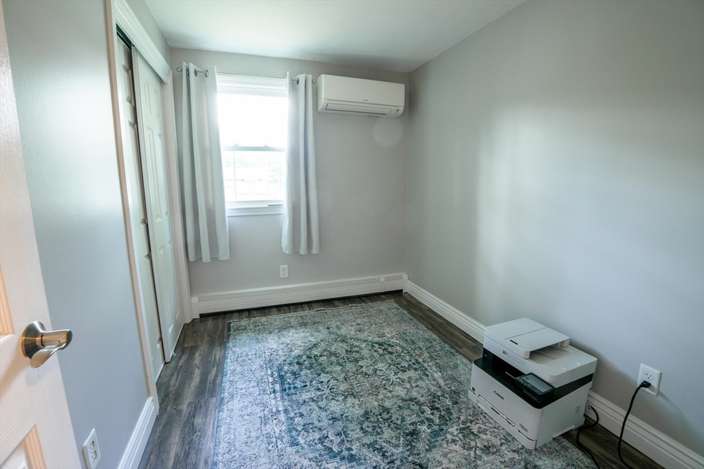 Pepperell, Massachusetts 01463, United States, 4 Bedrooms Bedrooms, ,2 BathroomsBathrooms,Residential,Active,173788